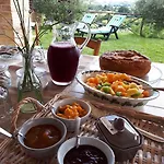 Bed & Breakfast L'usignolo 3*