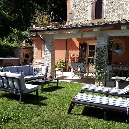 L'usignolo Alojamento de Acomodação e Pequeno-almoço Ascoli Piceno