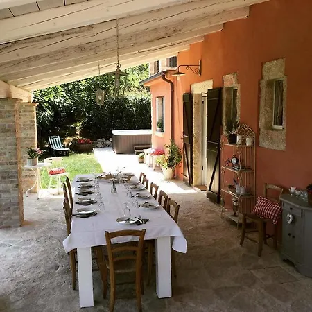 L'usignolo Alojamento de Acomodação e Pequeno-almoço