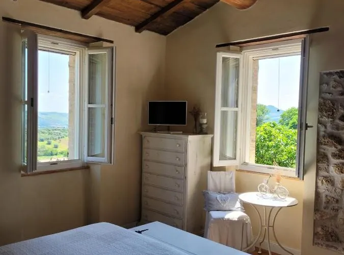 Nocleg ze śniadaniem L'usignolo 3*